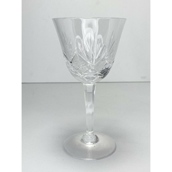 Tritschler Winterhal STRAUB, Set of 6 Claret/Red Wine Glasses, 6” Etched - Picture 2 of 6